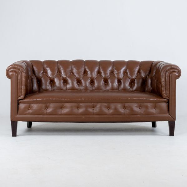 SOFFA, Chesterfieldmodell, 1900-talets mitt